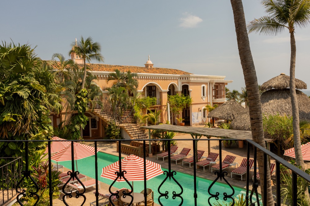 Terraza y jardines del Hotel Santa Fe
