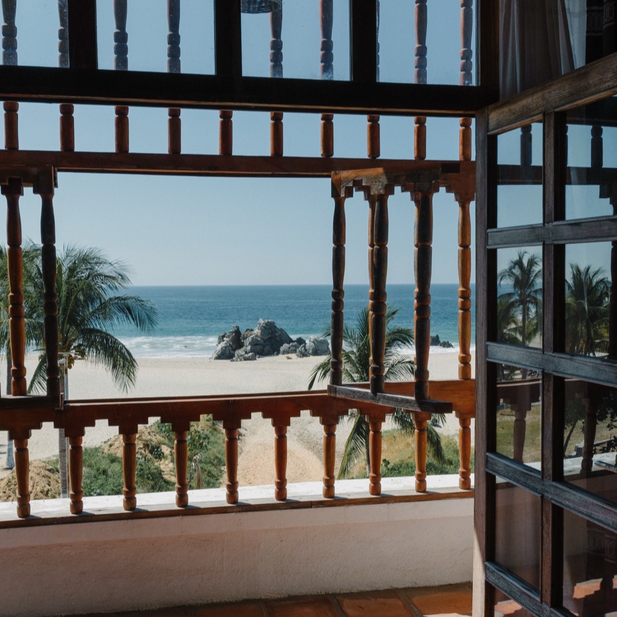Vista al mar desde la terraza de una habitación del Hotel Santa Fe